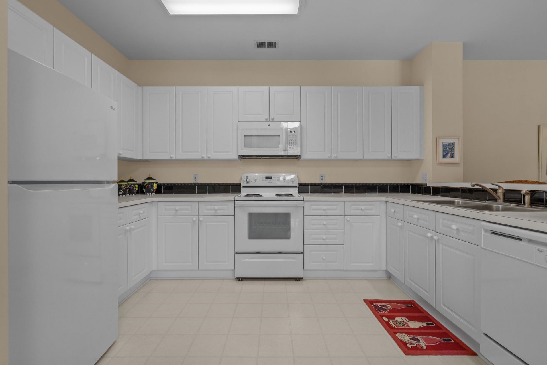 4436 Lady Banks Ln. Photo 6