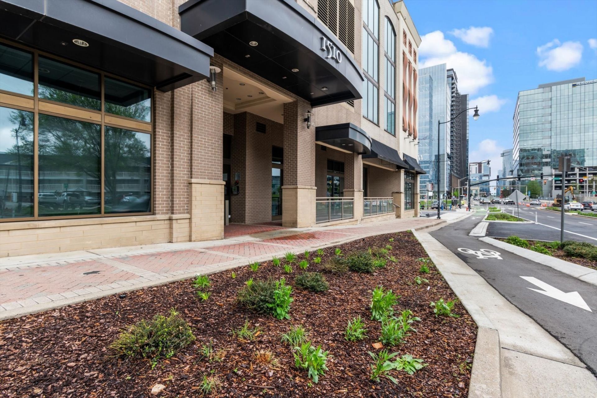 1510 Demonbreun St, Unit 706, Nashville, TN 37203 Main Photo