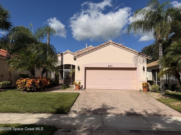 633 NW Whitfield Way , Port St. Lucie, FL 34986