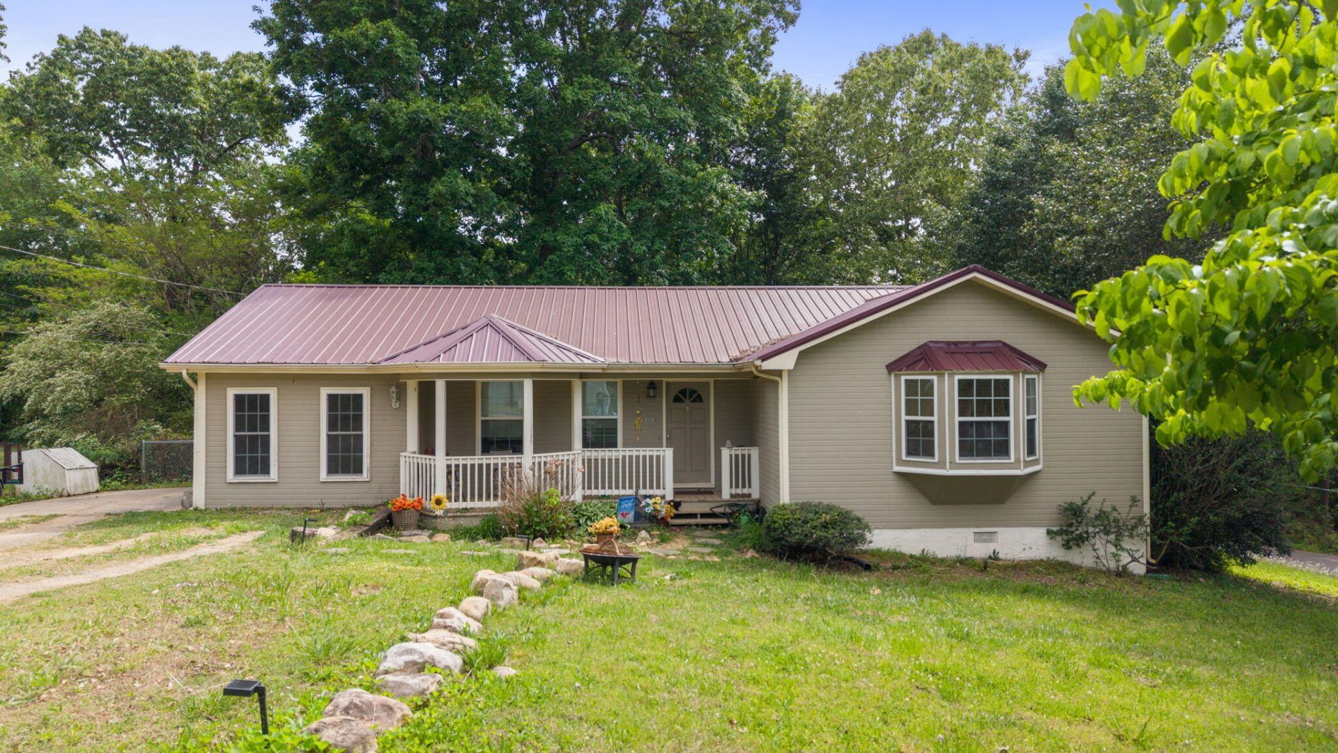 1010 36th Street Se, Cleveland, TN 37323 Main Photo