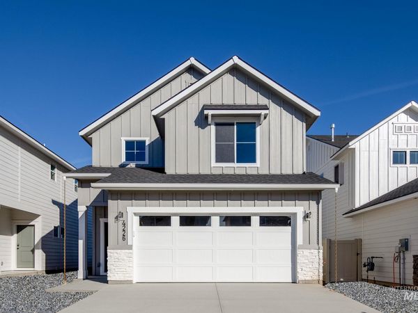2070 S Border Way, Meridian, ID 83642
