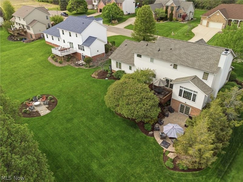 2536 Chadwell Circle NW, North Canton, OH 44720 Photo 3