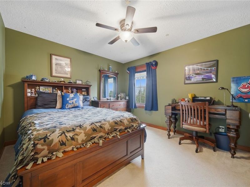 2536 Chadwell Circle NW, North Canton, OH 44720 Photo 33