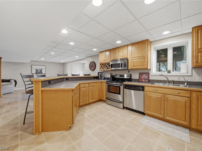 2536 Chadwell Circle NW, North Canton, OH 44720 Photo 42