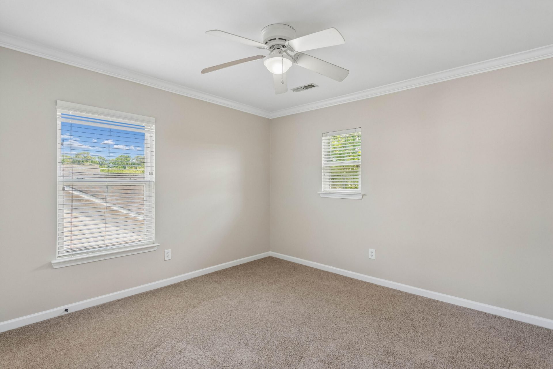 7016 Billberry Street Photo 27