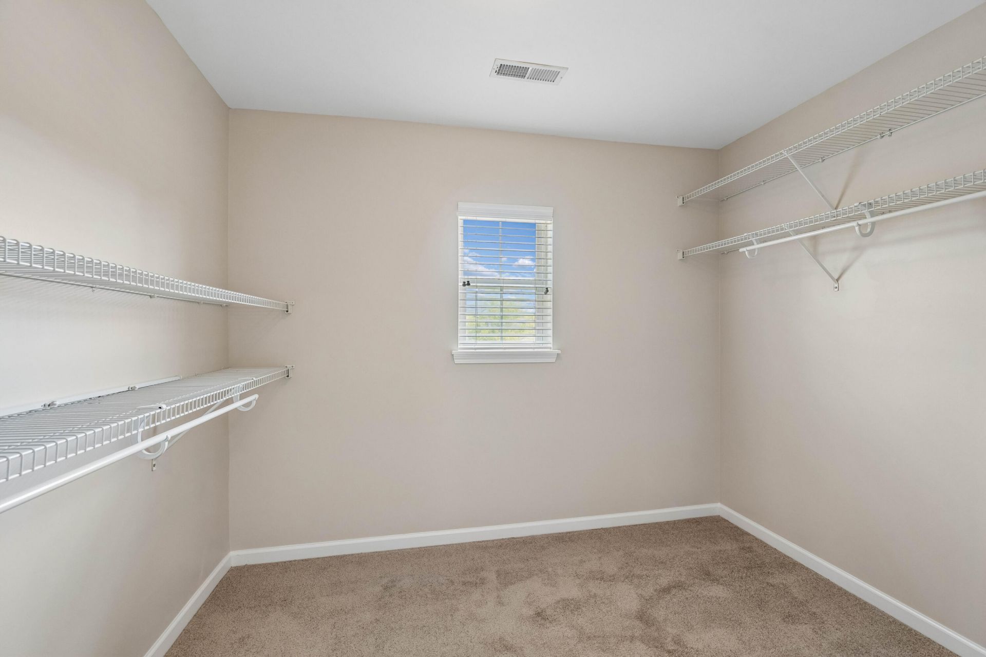 7016 Billberry Street Photo 38