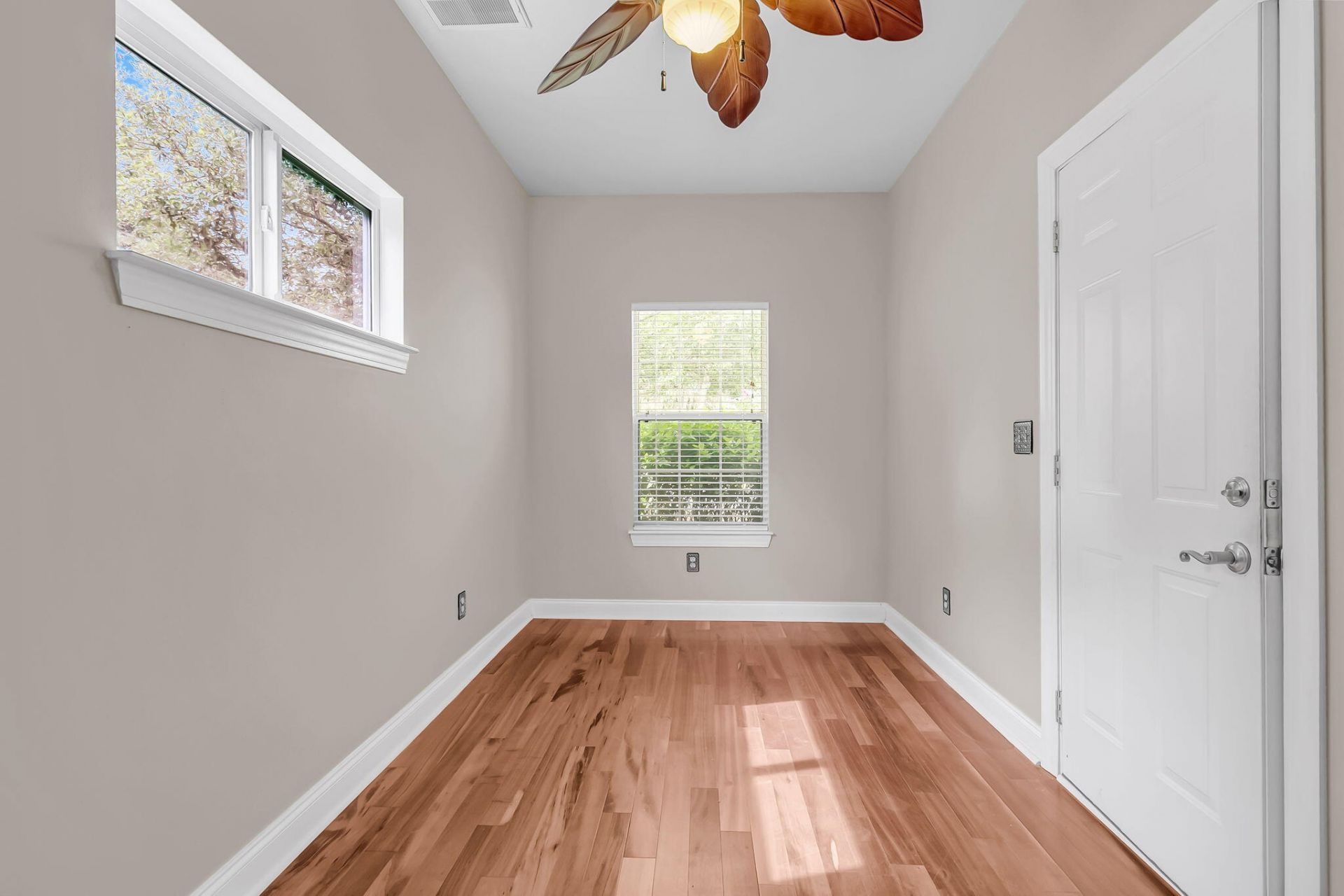 4972 Franconia Drive Photo 33