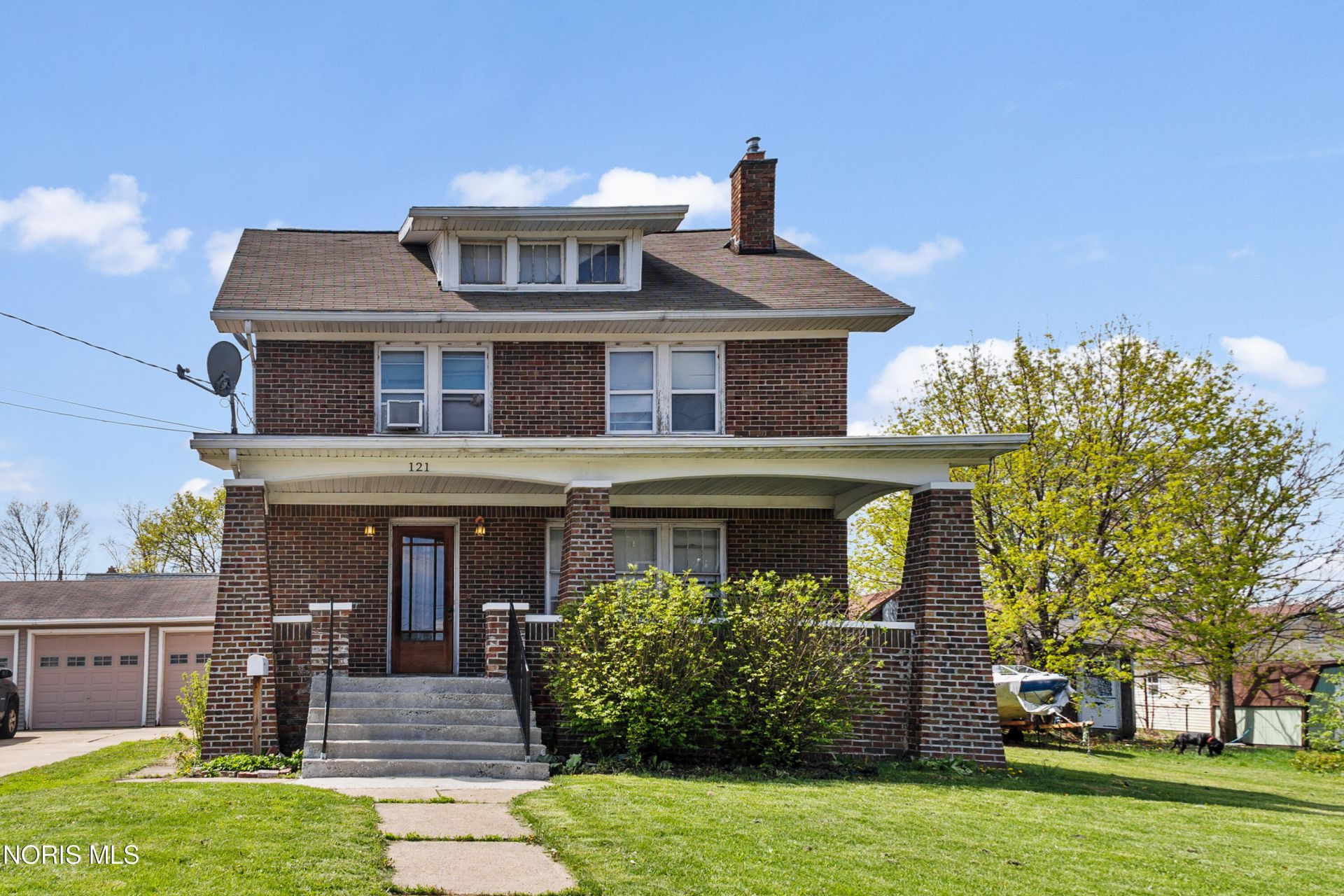 121 Bacon Street , Rossford, OH 43460 Main Photo