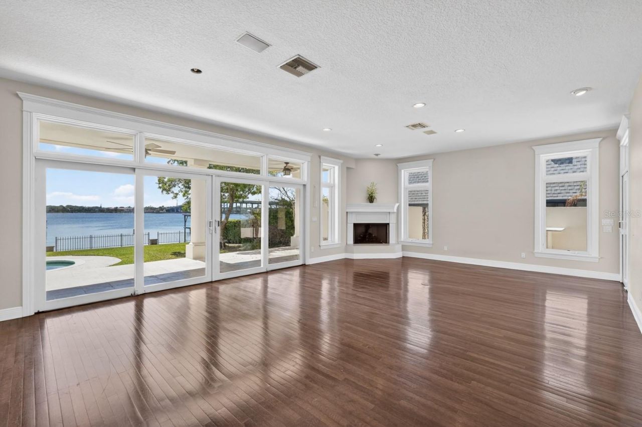 70 Riverside Drive , Ormond Beach, FL 32176 Photo