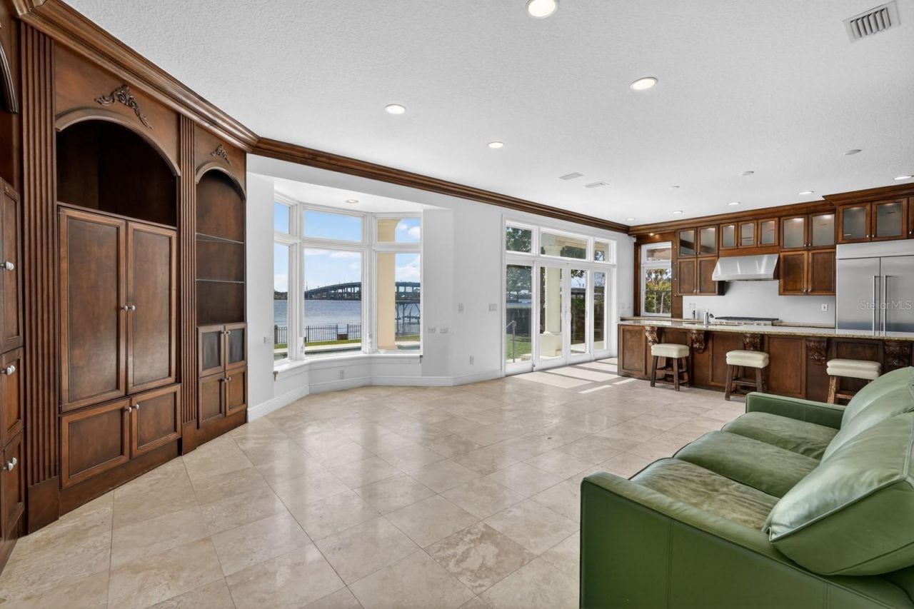 70 Riverside Drive , Ormond Beach, FL 32176 Photo