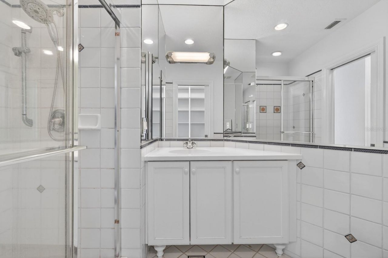 70 Riverside Drive , Ormond Beach, FL 32176 Photo