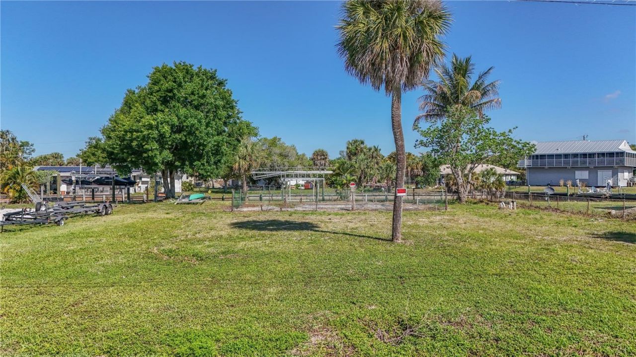 116 E North Shore Avenue, North Fort Myers, FL 33917 Photo