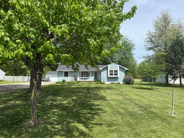 6732 London Groveport Road, Grove City, OH 43123