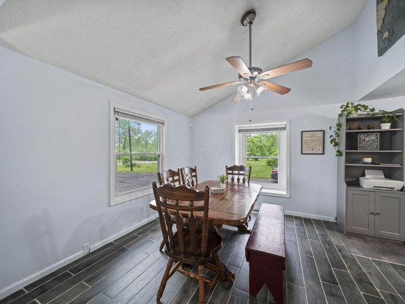 6732 London Groveport Road, Grove City, OH 43123 Photo 12