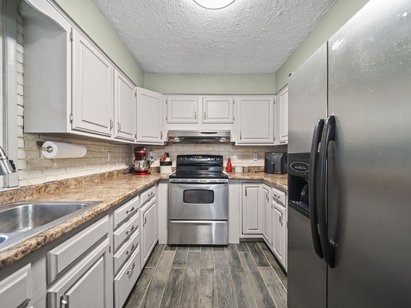6732 London Groveport Road, Grove City, OH 43123 Photo 17