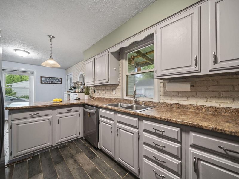 6732 London Groveport Road, Grove City, OH 43123 Photo 19