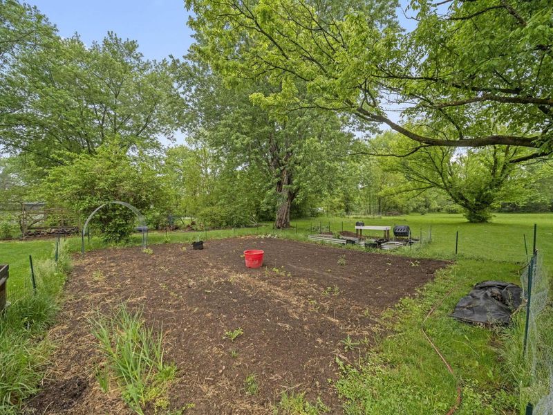 6732 London Groveport Road, Grove City, OH 43123 Photo 47