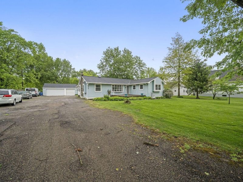 6732 London Groveport Road, Grove City, OH 43123 Photo 5