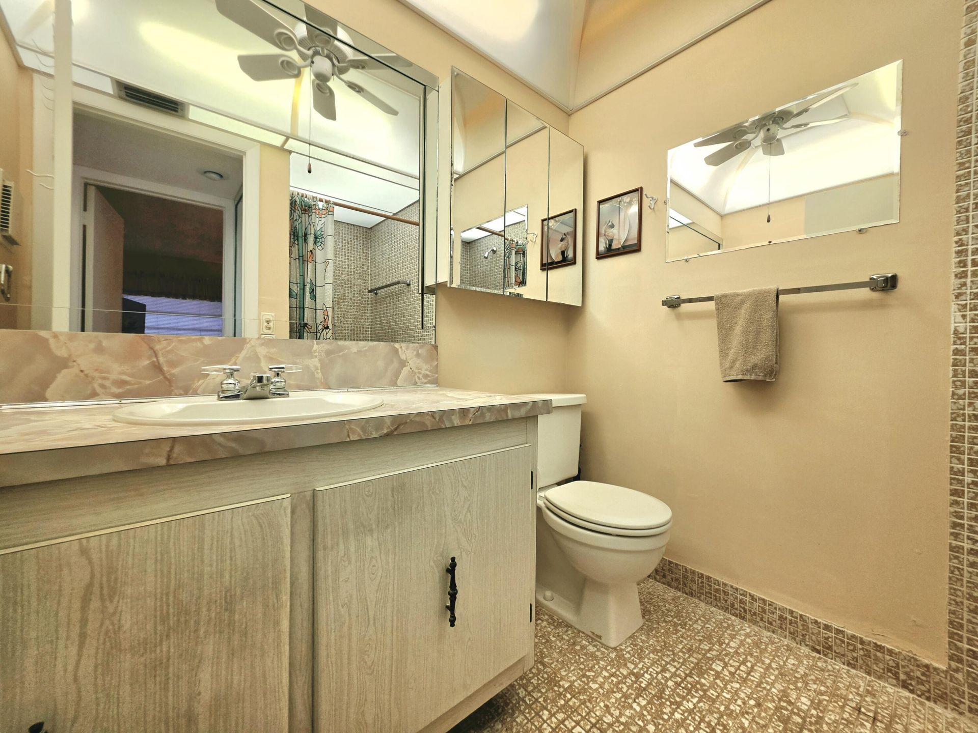 719 Flanders O, Delray Beach, FL 33484 Photo