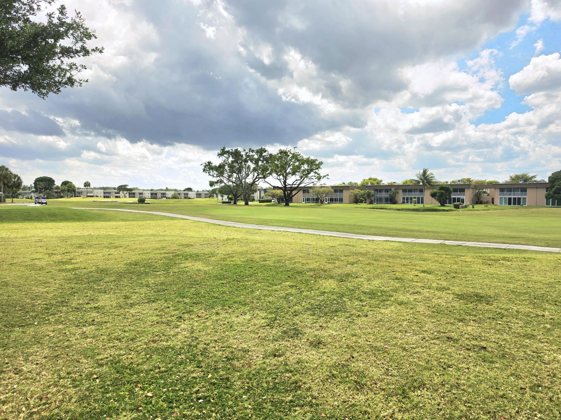 719 Flanders O, Delray Beach, FL 33484 Photo