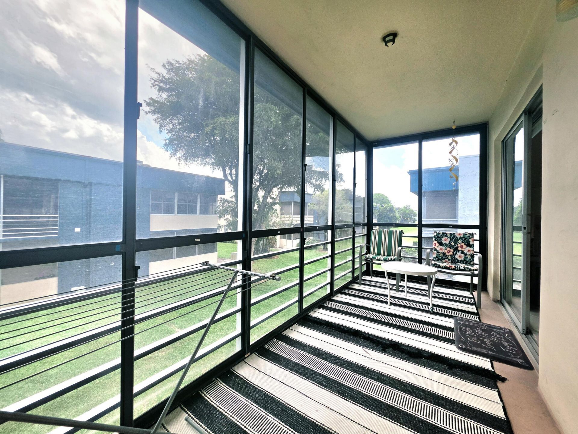 719 Flanders O, Delray Beach, FL 33484 Photo