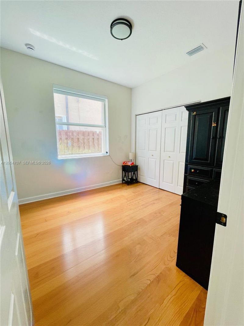 4006 NE 20th St , Homestead, FL 33033 Photo