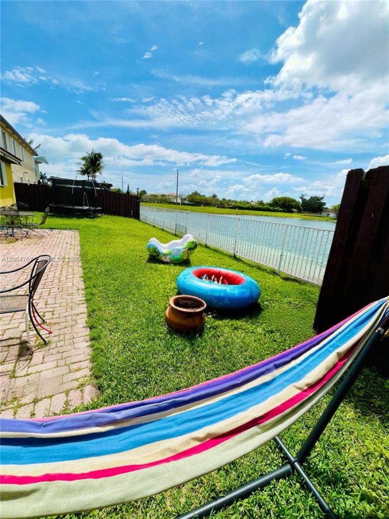 4006 NE 20th St , Homestead, FL 33033 Photo