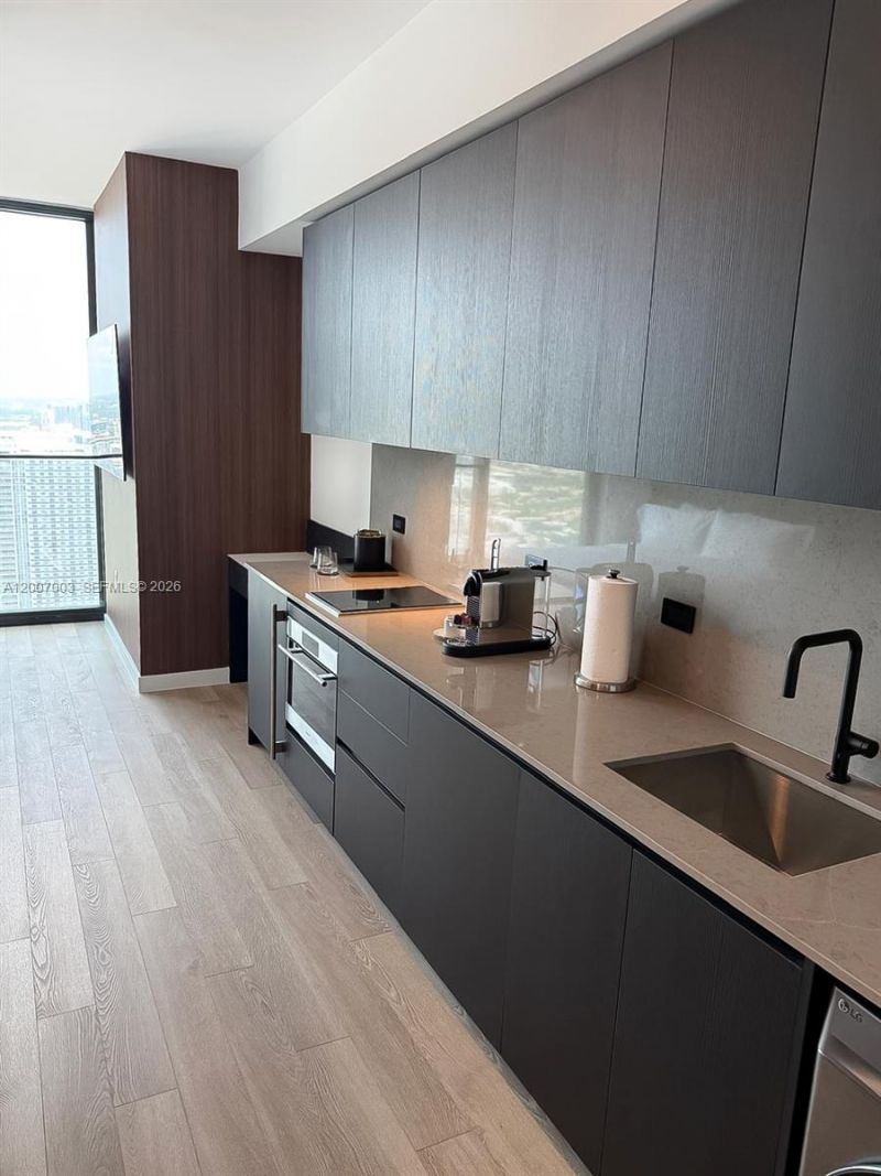 20 NE 11th St, Unit 4202, Miami, FL 33132 Photo