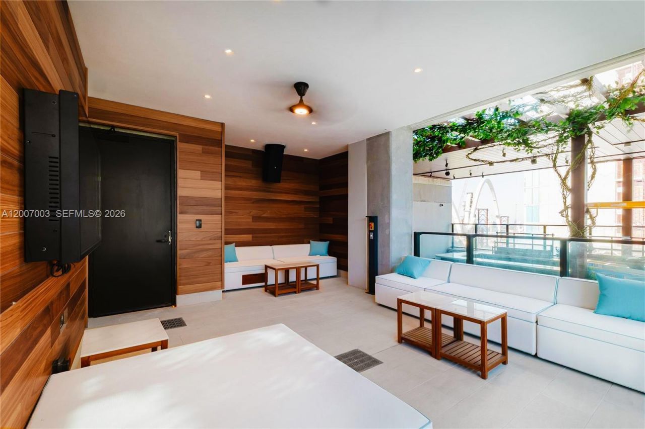 20 NE 11th St, Unit 4202, Miami, FL 33132 Photo
