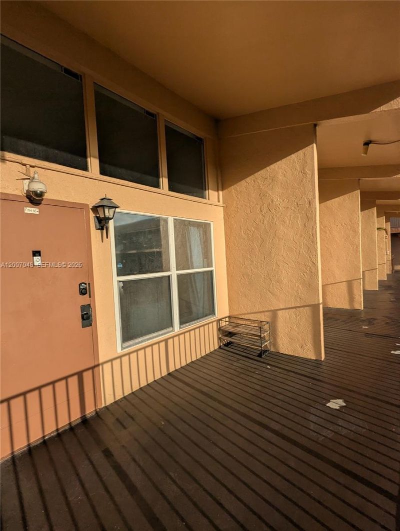 4121 NW 26th St , Unit T16, Lauderhill, FL 33313 Photo