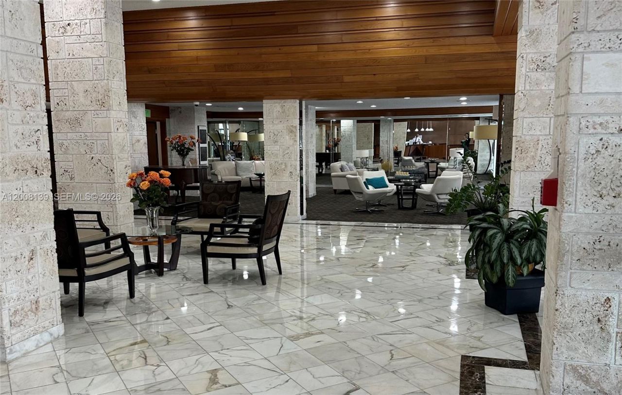 301 174th St , Unit 2020, Sunny Isles Beach, FL 33160 Photo