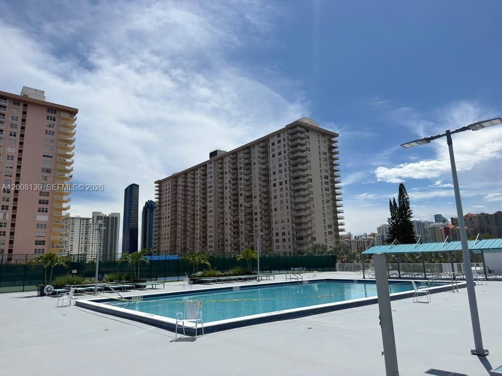 301 174th St, Unit 2020, Sunny Isles Beach, FL 33160 Photo