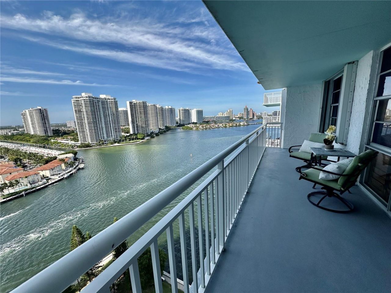 301 174th St , Unit 2020, Sunny Isles Beach, FL 33160 Photo