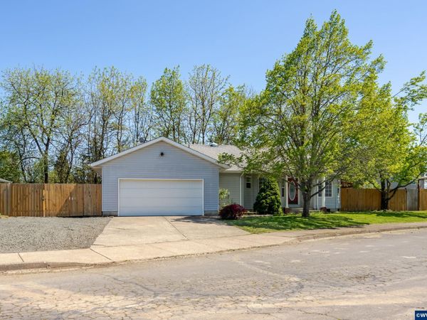 3325 Quail Pl, Lebanon, OR 97355
