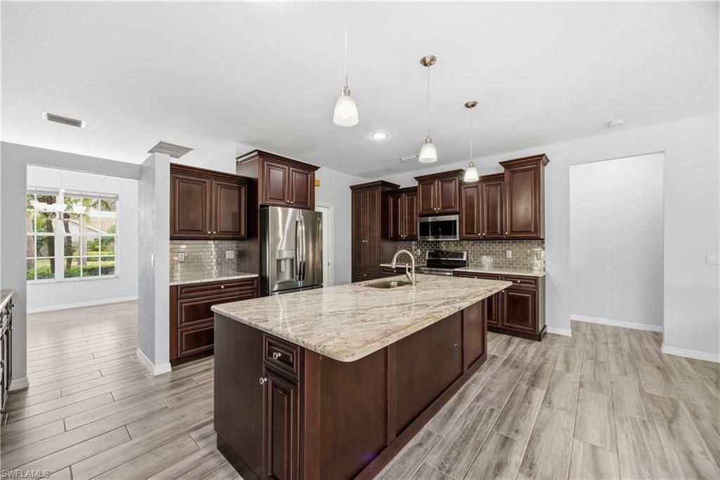 12781 Meadow Pine Ln, Fort Myers, FL 33913 Photo