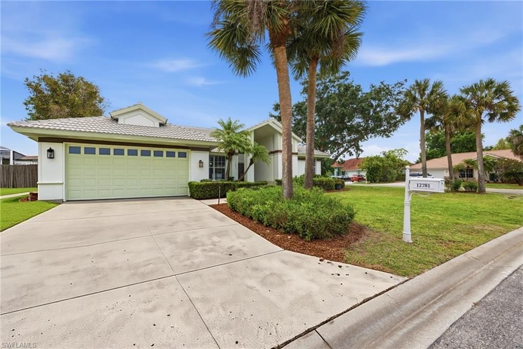 12781 Meadow Pine Ln, Fort Myers, FL 33913 Photo