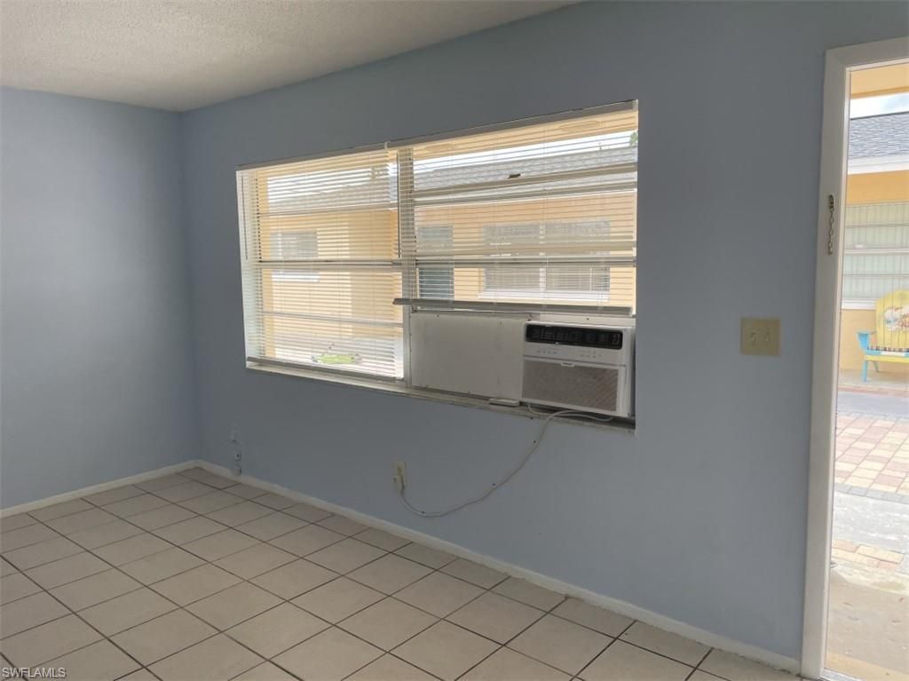 5621/5623 Fourth Ave, Fort Myers, FL 33907 Photo