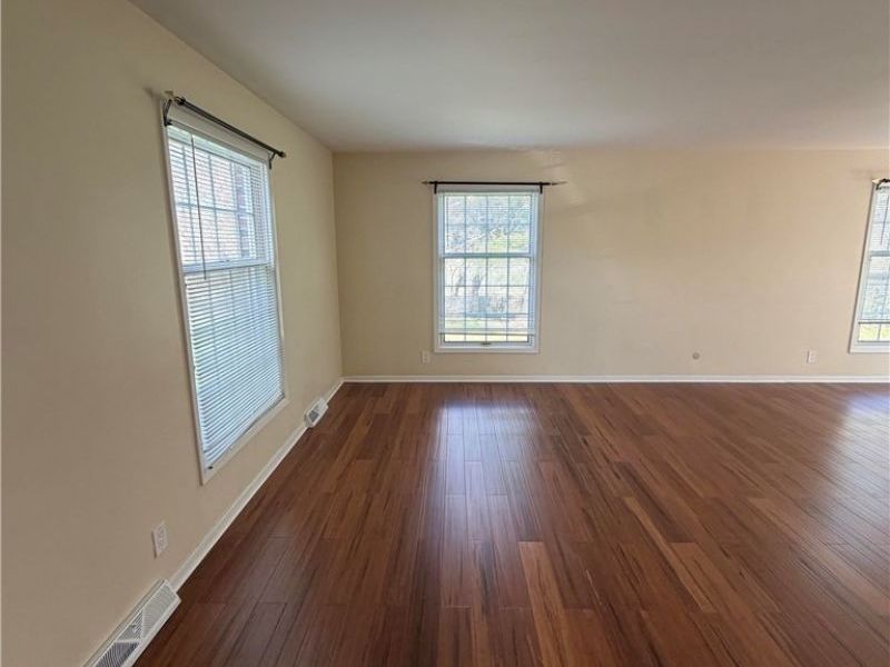 30800 Gates Mills Boulevard, Pepper Pike, OH 44124 Photo 12