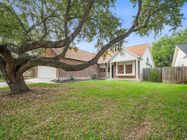 10026 Palomino Cyn, Converse, TX 78109