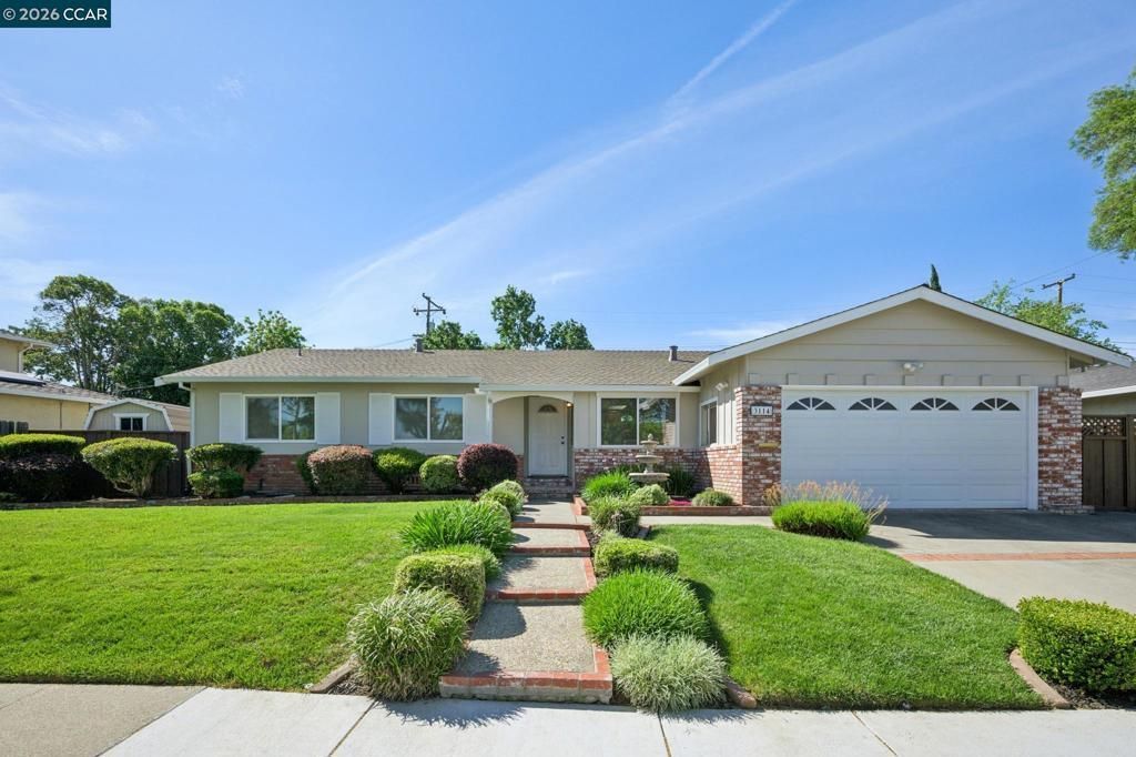 3114 Santa Paula Dr, Concord, CA 94518 Main Photo