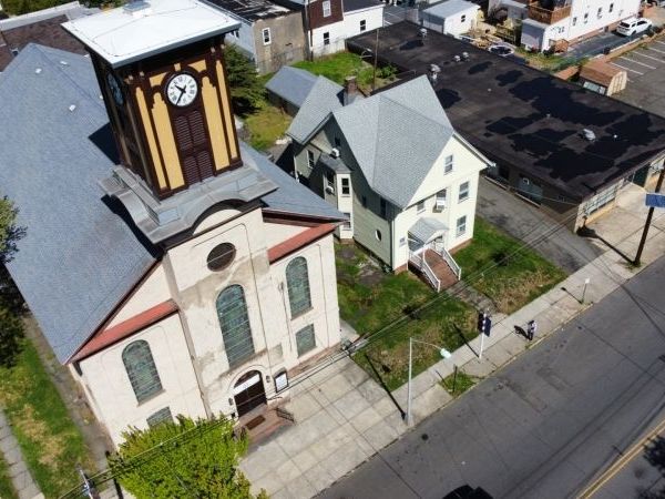 333 High St, Perth Amboy, NJ 08861