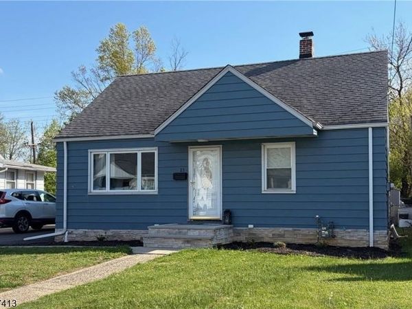 37 Eberly Pl, Woodbridge, NJ 08863