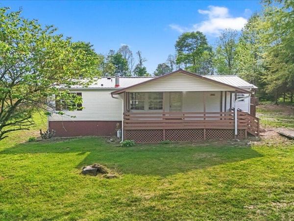 480 Russell Hill Road, Speedwell, TN 37870