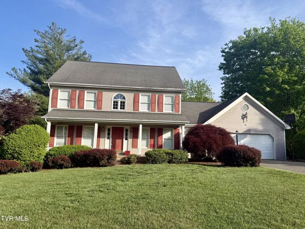 332 Chesterfield Drive, Kingsport, TN 37663