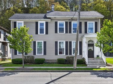 284 Genesee St, Chittenango, NY 13037