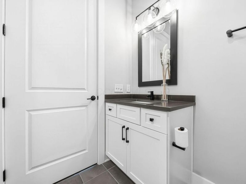 719 Civitas Avenue, Unit B404, Columbus, OH 43215 Photo 42