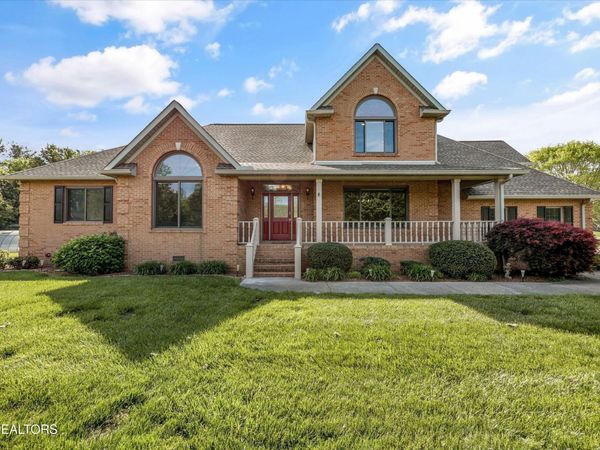 318 Hidden Cove Court, Maryville, TN 37803