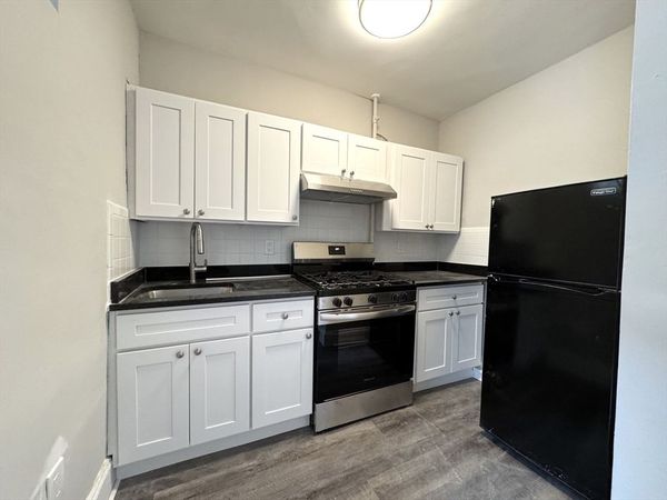 333 Broadway, Unit 14, Somerville, MA 02145