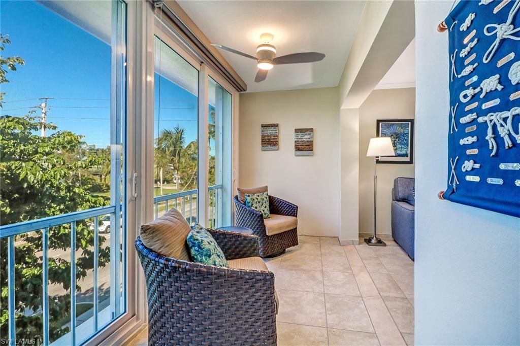 1051 3rd St S, Unit 301, Naples, FL 34102 Photo