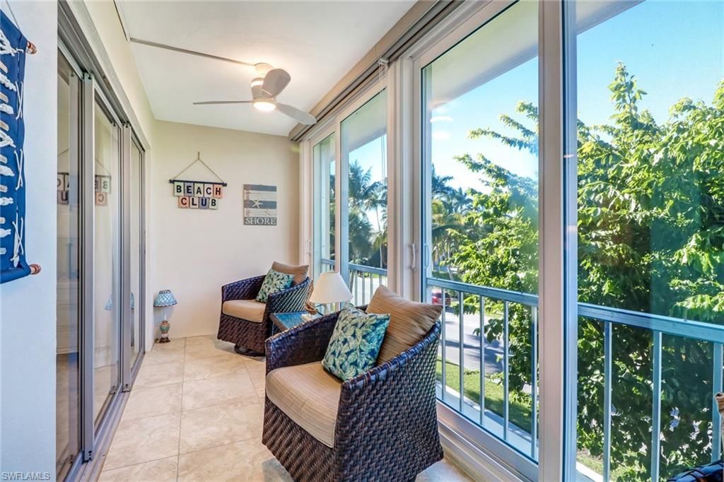 1051 3rd St S, Unit 301, Naples, FL 34102 Photo